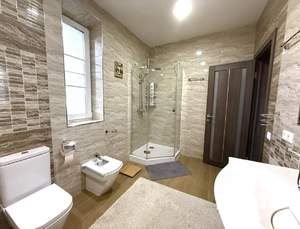 Коттедж 148м&sup2;, 2-этажный, участок 3 сот.  