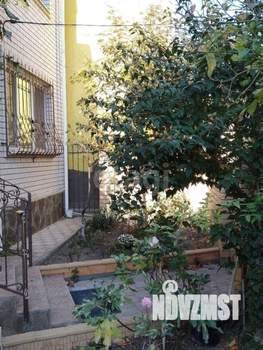 Дом 335м&sup2;, 3-этажный, участок 3 сот.  