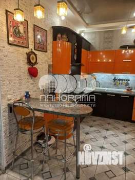 Дом 160м&sup2;, 2-этажный, участок 6 сот.  