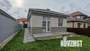 Дом 101м&sup2;, 2-этажный, участок 4 сот.  