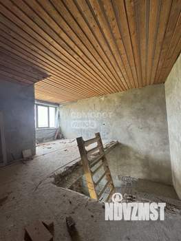 Дом 245м&sup2;, 2-этажный, участок 4 сот.  