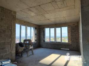 Дом 270м&sup2;, 2-этажный, участок 5 сот.  