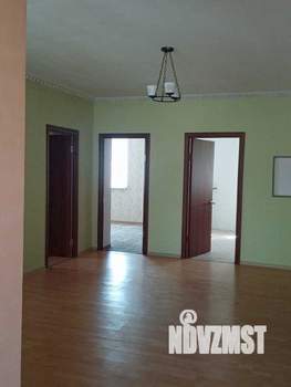 Дом 400м², 2-этажный, участок 6 сот.  