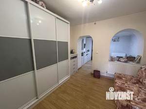 Дом 250м², 2-этажный, участок 3 сот.  