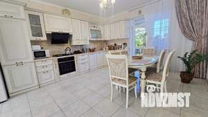 Дом 141м&sup2;, 2-этажный, участок 4 сот.  