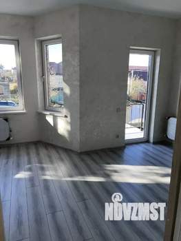 Дом 170м&sup2;, 2-этажный, участок 5 сот.  