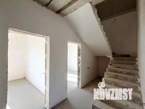 Дом 174м&sup2;, 2-этажный, участок 4 сот.  