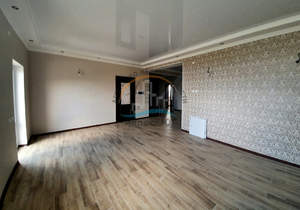 Дом 300м², 2-этажный, участок 6 сот.  