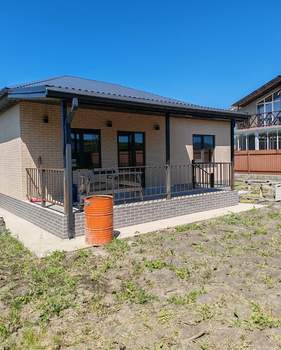 Дом 100м&sup2;, 1-этажный, участок 8 сот.  