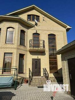 Дом 206м², 3-этажный, участок 5 сот.  