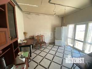 Дом 100м&sup2;, 2-этажный, участок 4 сот.  