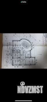 Дом 650м&sup2;, 3-этажный, участок 6 сот.  