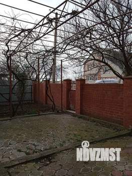 Дом 150м², 2-этажный, участок 6 сот.  