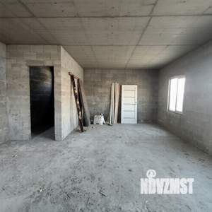 Дом 43м&sup2;, 2-этажный, участок 10 сот.  