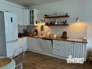 Дом 75м&sup2;, 2-этажный, участок 4 сот.  