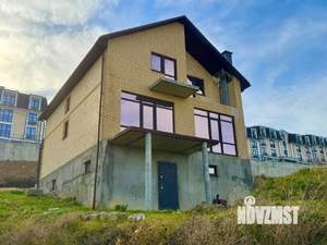 Дом 303м&sup2;, 2-этажный, участок 7 сот.  