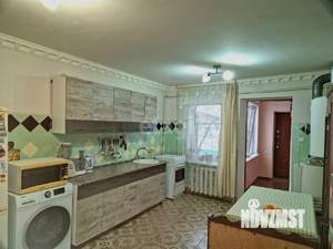 Дом 190м², 2-этажный, участок 9 сот.  