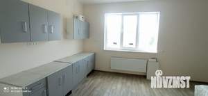 Дом 90м&sup2;, 2-этажный, участок 3 сот.  