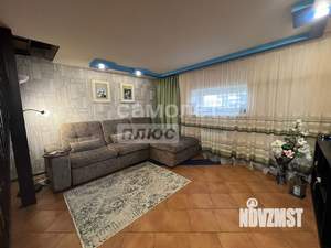 Коттедж 300м², 3-этажный, участок 14 сот.  