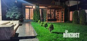 Дом 253м&sup2;, 2-этажный, участок 6 сот.  