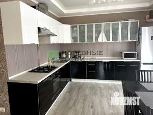 Дом 166м², 2-этажный, участок 8 сот.  