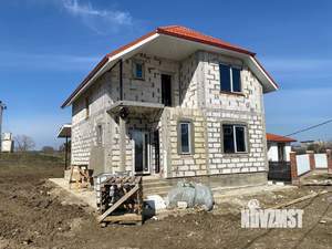 Дом 165м², 2-этажный, участок 8 сот.  