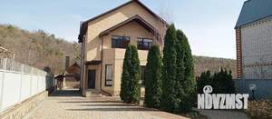 Дом 160м&sup2;, 2-этажный, участок 7 сот.  