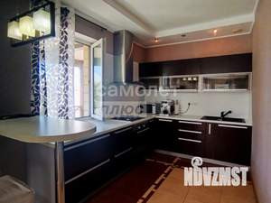 Дом 260м&sup2;, 2-этажный, участок 6 сот.  