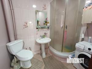 Дом 200м&sup2;, 2-этажный, участок 4 сот.  