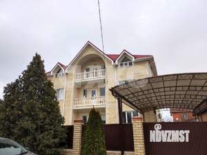 Дом 348м&sup2;, 3-этажный, участок 7 сот.  