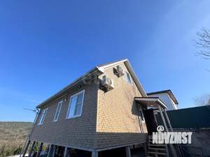 Дом 100м&sup2;, 2-этажный, участок 10 сот.  