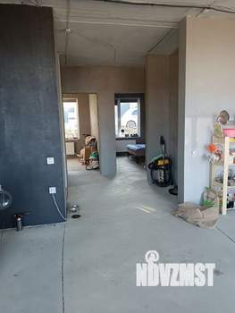 Дом 65м&sup2;, 2-этажный, участок 4 сот.  