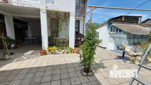 Дом 300м², 2-этажный, участок 6 сот.  