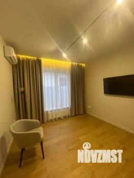 Дом 138м&sup2;, 2-этажный, участок 5 сот.  