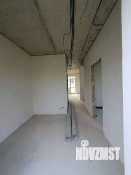 Дом 100м&sup2;, 2-этажный, участок 3 сот.  