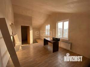 Дом 100м&sup2;, 2-этажный, участок 4 сот.  