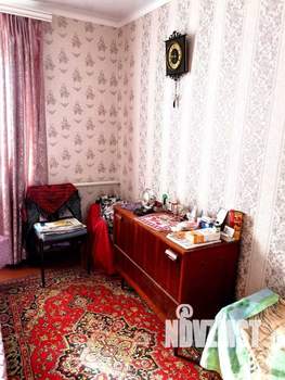 Дом 65м&sup2;, 2-этажный, участок 5 сот.  