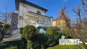 Дом 152м&sup2;, 2-этажный, участок 5 сот.  