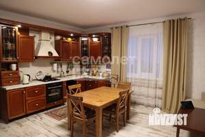 Дом 147м&sup2;, 2-этажный, участок 5 сот.  