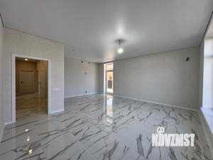 Дом 162м&sup2;, 1-этажный, участок 6 сот.  