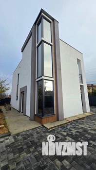 Дом 209м&sup2;, 2-этажный, участок 3 сот.  