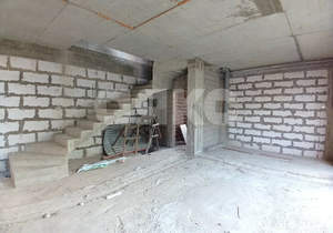 Дом 250м&sup2;, 2-этажный, участок 5 сот.  