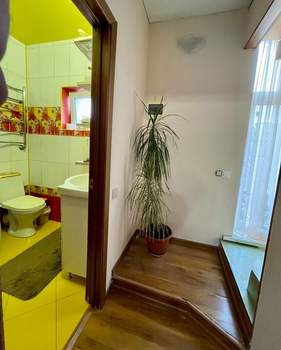 Дом 100м², 3-этажный, участок 1 сот.  