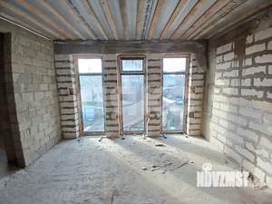 Коттедж 250м&sup2;, 2-этажный, участок 5 сот.  