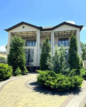 Дом 485м&sup2;, 2-этажный, участок 7 сот.  