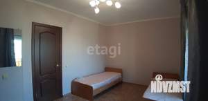 Таунхаус 180м², 4-этажный, участок 10 сот.  