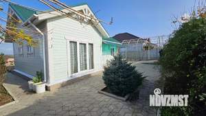 Дом 61м&sup2;, 1-этажный, участок 8 сот.  