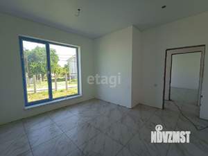 Дом 100м&sup2;, 1-этажный, участок 6 сот.  