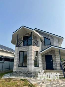 Дом 200м&sup2;, 2-этажный, участок 4 сот.  