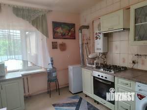 Дом 283м², 2-этажный, участок 15 сот.  
